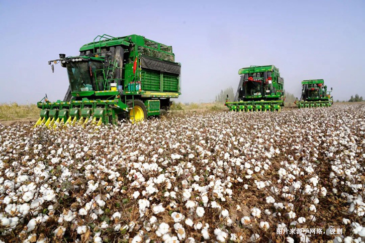 天津进口美国农机设备清关资料代理棉花采摘机案例